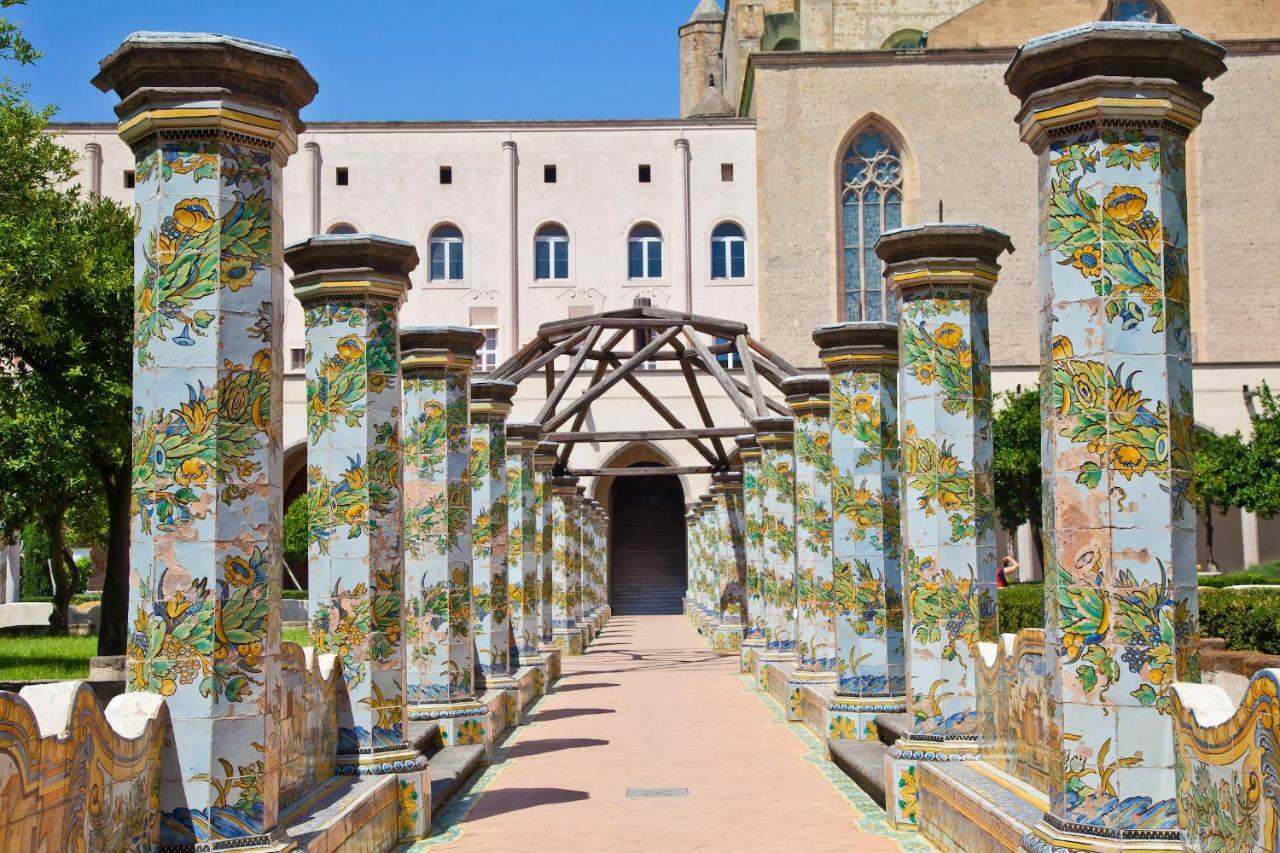 Palazzo Bevilacqua Napoli B&B Exterior foto